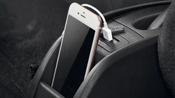 Perodua Bezza 2025 Handphone Slot