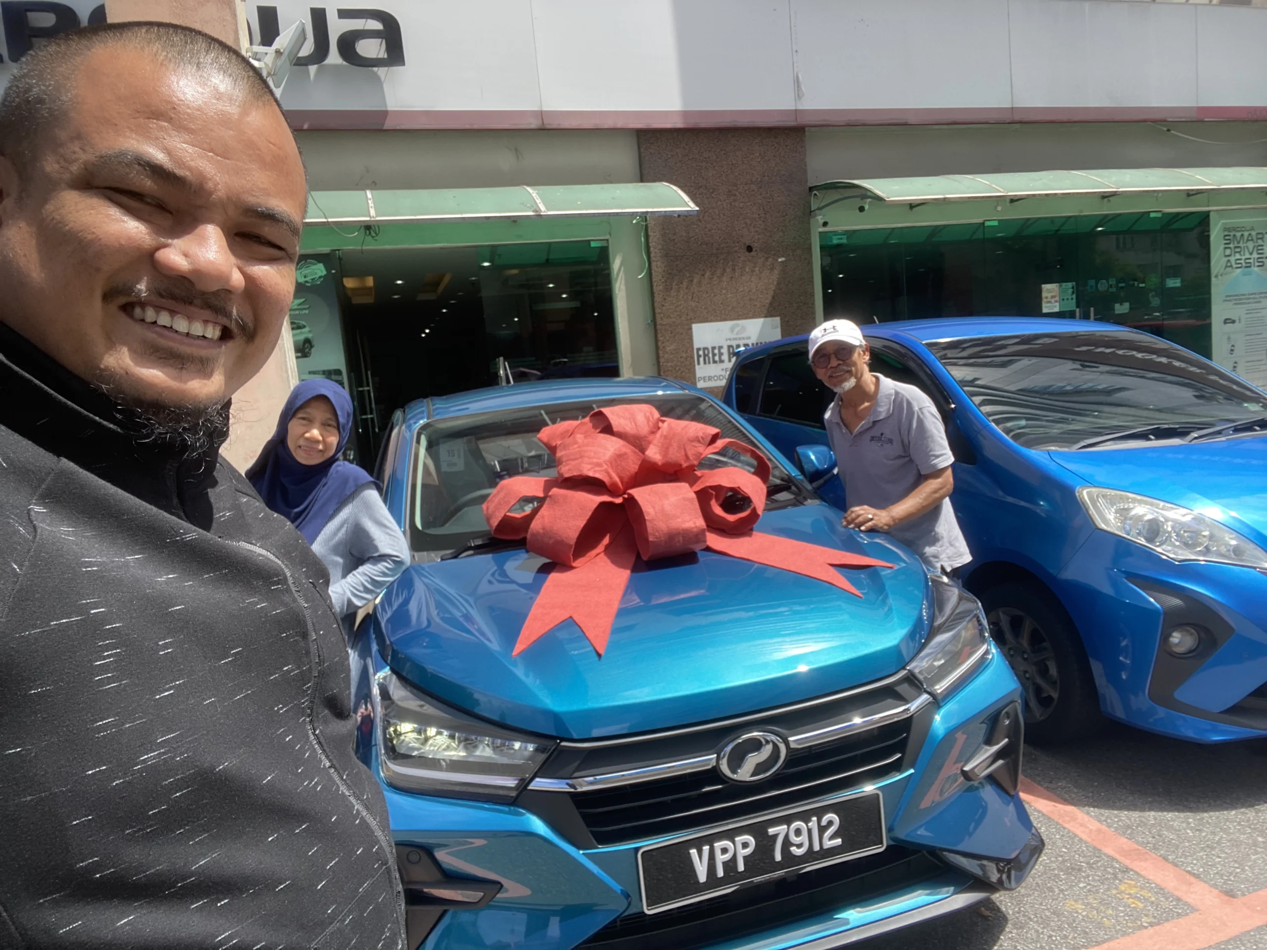 Pelanggan Dealer Perodua Ampang 8